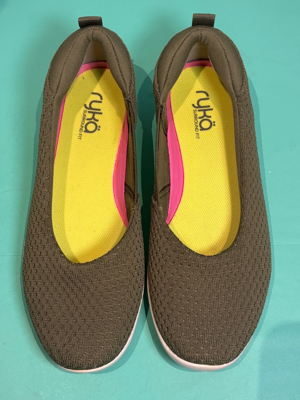Ryka Clever Ballet Flat in Green Size 9W